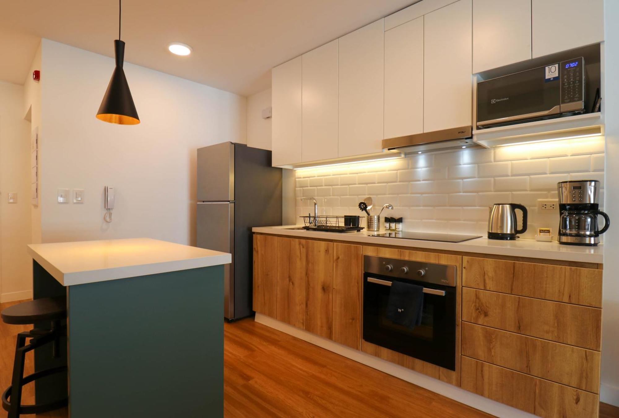 Apartment Pendragon By Wynwood House Lima